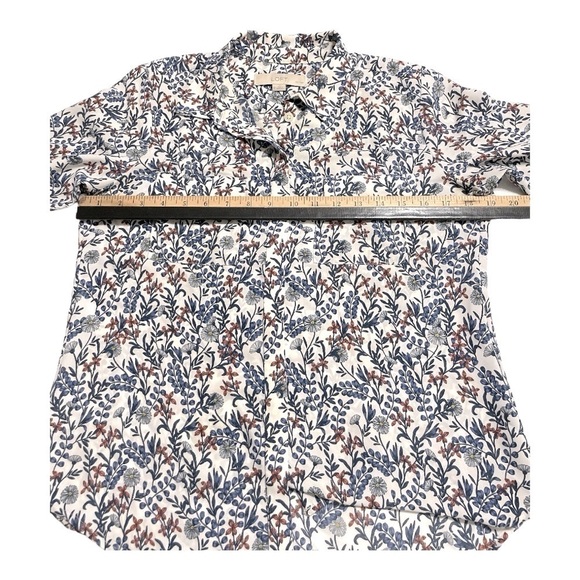 Ann Taylor Loft White  Floral Long Sleeve Top - Picture 12 of 12